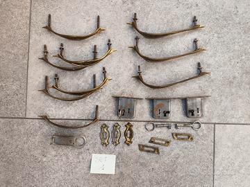 Materiale per restauro mobili vintage 1