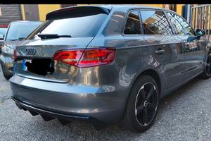 Audi A3 Sportback 1.6 diesel Motore nuovo 