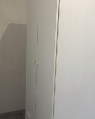 Armadio bianco