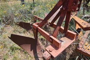 Aratro bivomere portato Sogema 48