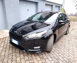 Ford Focus stLine mk3.5 2.0 tdci 150 cv