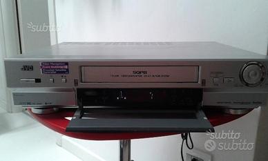 Videoregistratore JVC HR-J880