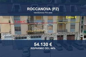 Immobile in asta di 173 m² con più di 5 locali a R