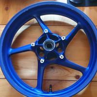 Cerchio anteriore R6 2017 - 2025