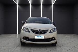 Lancia Ypsilon 1.0 FireFly 5 porte S&S Hybrid Albe