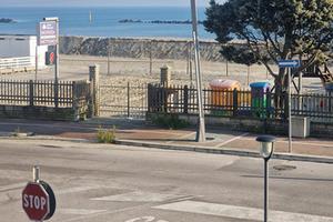 Appartamento con vista mare