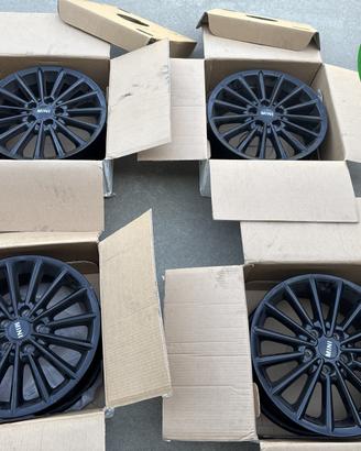 gomme usate 0000000 Estivo Cerchi - Mini 7,5 x17 -