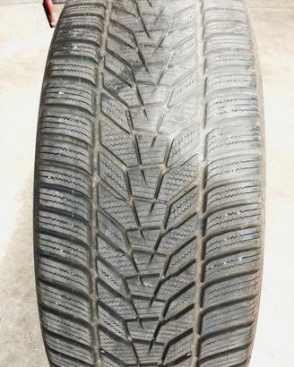 4 pneumatici Hankook modello winter icept evo 3