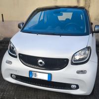 SMART FORTWO TURBO 90 CV