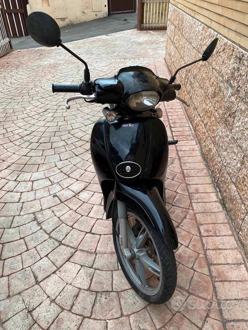 Aprilia Scarabeo 50 - Moto e Scooter In vendita a Roma