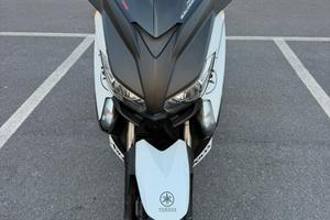 Xmax 400