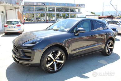 PORSCHE - Macan - 2.0 PDK FULLLED-21''-RETROCAM