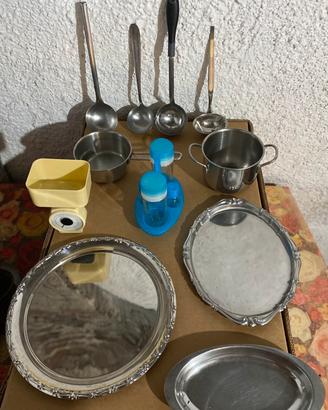 Stock oggetti vari friggitrice, sbattitore, phon+.