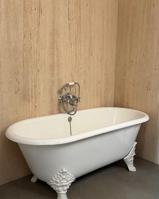 Vasca da bagno freestanding in ghisa Gentry Home