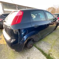 FIAT PUNTO 2010 PER RICAMBI
