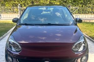 Opel Adam Prugna con Tetto Panoramico