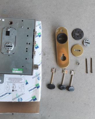 serratura porta blindata Mottura 