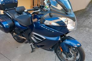 Triumph Trophy SE