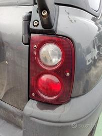 Fanale post destro LAND ROVER FREELANDER 2003