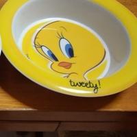 piatto tweety titty