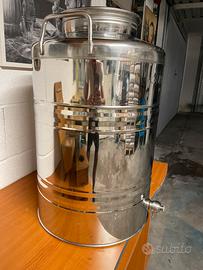 Fusto in acciaio inox 18/10 capienza 50 litri