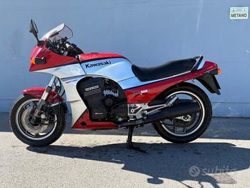 Kawasaki gpz r
