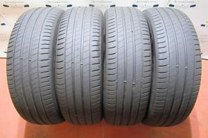 215 65 17 Michelin 85%  215 65 R17