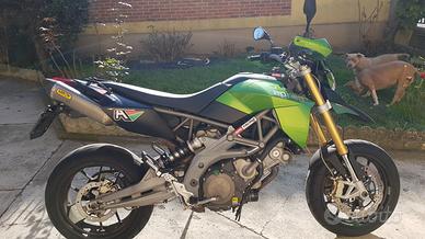 Aprilia Dorsoduro 750