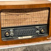 Radio braun d’epoca a valvole da collezione