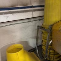 Bidoni scarica macerie con imbocco