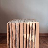 Cubo in tronchi di legno vintage
