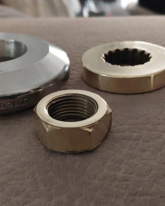 kit serraggio elica evinrude 75/300 hp Cod. 126870