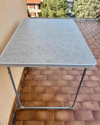 2 tavoli da campeggio pieghevoli Decathlon
