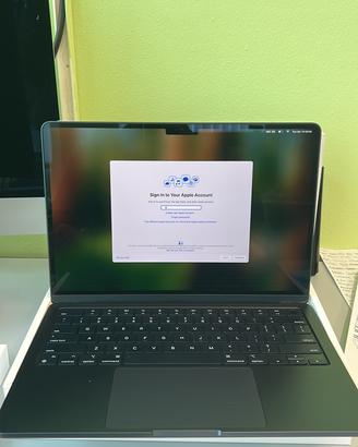 MacBook Air 13.6 M3/16gb/1Tb Garanzia 1 Anno