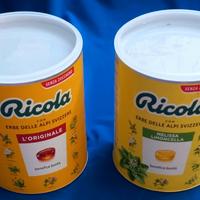 2 barattoli vuoti delle caramelle Ricola