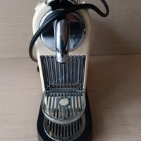 macchina da caffe Nespresso DeLonghi cetiz.