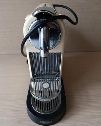 macchina da caffe Nespresso DeLonghi cetiz.