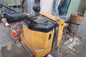 Traspallet/muletto toyota