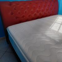 Letto completo di materasso