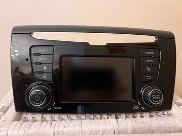Autoradio Lancia Y display bloccato su logo Lancia