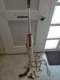 aspirapolvere verticale usata 