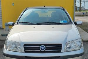 Fiat Punto 1.2i cat 5 porte EL