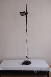 Lampada piantana con diffusore