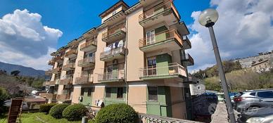 Parco Piombino - Appart. ristrutturato con p. auto