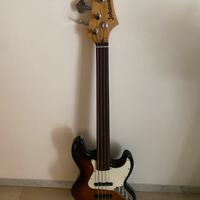 Jhonson jazz bass frettless
