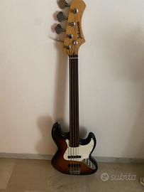 Jhonson jazz bass frettless