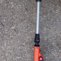 taglia erba a corda 30cm a batteria