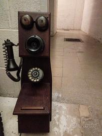 Telefono a parete moderno anni 90