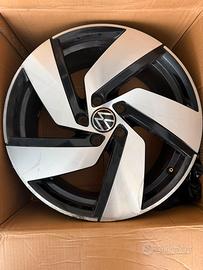 Cerchi e gomme 18” Volkswagen