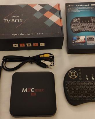 M9C-Max smart Android TV Box + mini tastiera